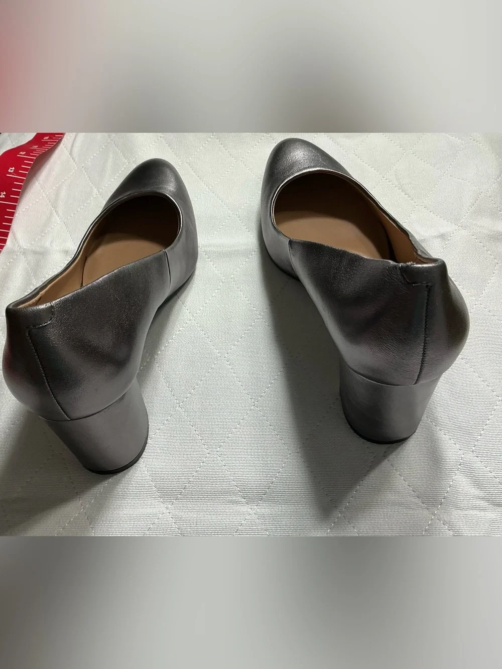 NWOB Aerosoles Betsy Gunmetal Metallic Leather Block Heel Pumps 12